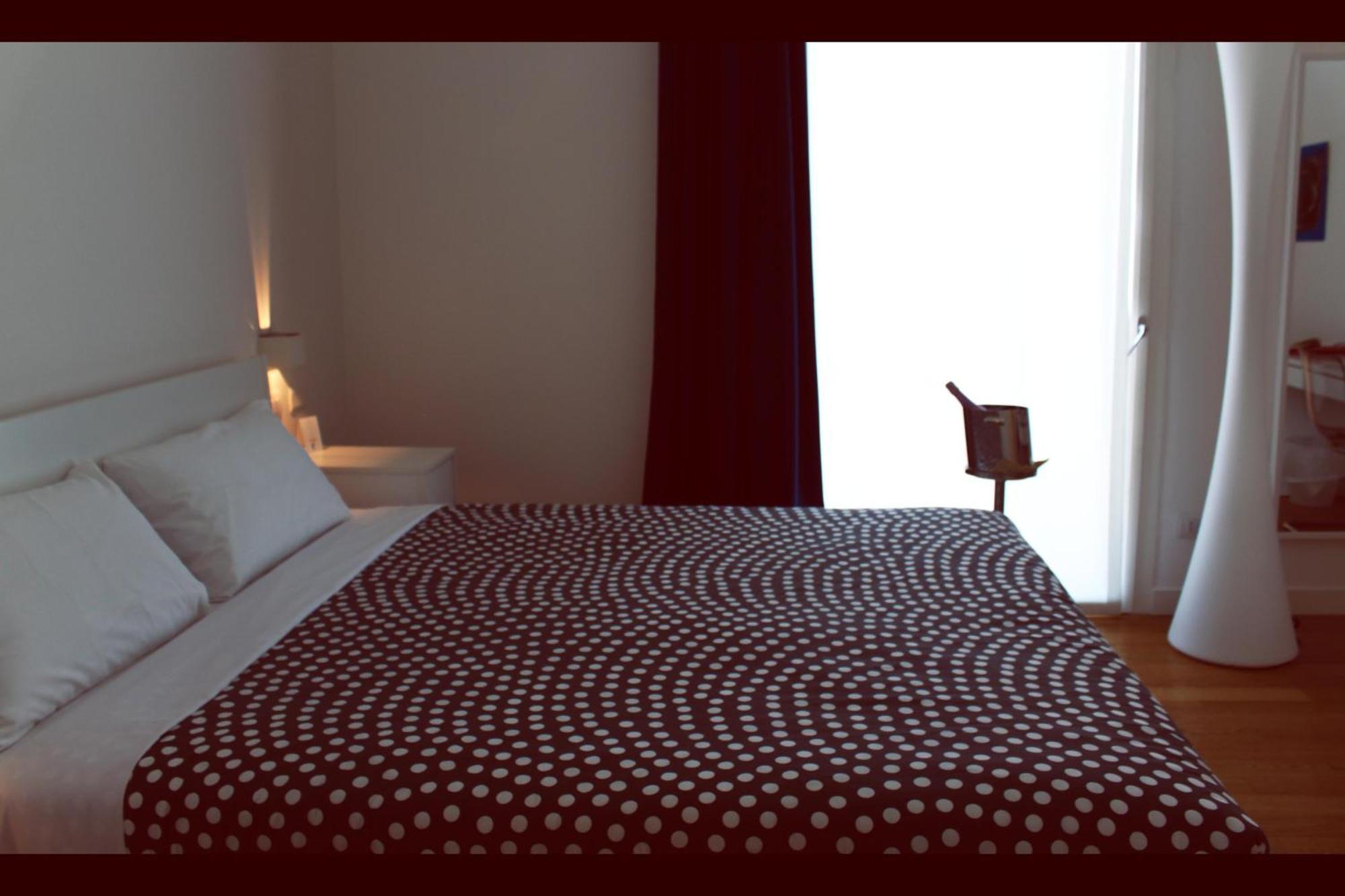 Hotel Forlanini 52 Parma Room photo